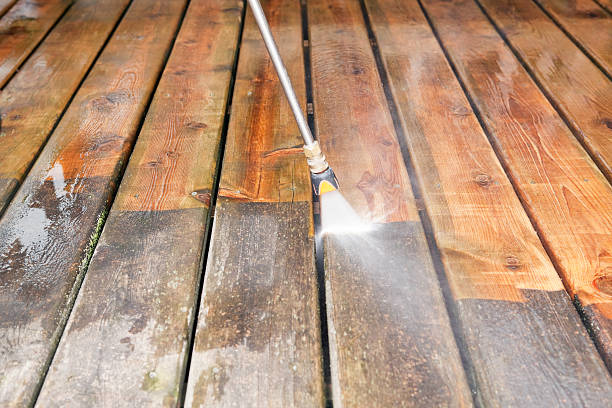 Best Concrete Pressure Washing  in Aurora, IL